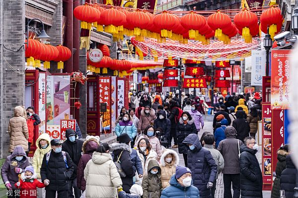 2023年春节出行旅游人数迎来三年内巅峰